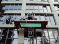 Одномачтовая платформа модели SCANCLIMBER SC4000 компании Ltech была использована при реконструкции здания монгольского посольства в центре Москвы