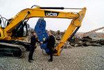 Уникальный JCB отправился в Сибирь