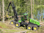 Спецтехника John Deere для лесов Хабаровского края