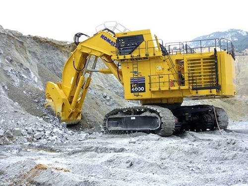 Новый мировой рекорд горнодобывающей техники Komatsu